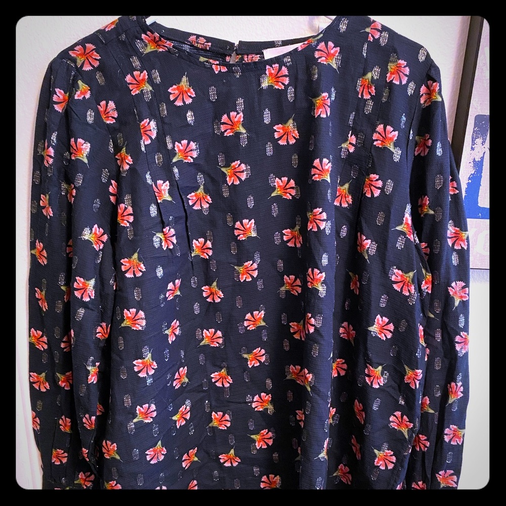 Loft women’s NWT floral blouse